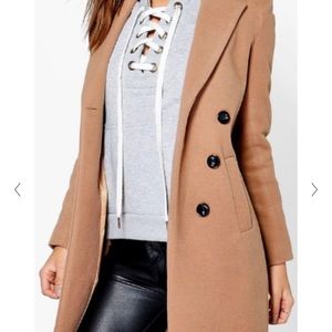 Petite, camel colored pocketed coat NWT